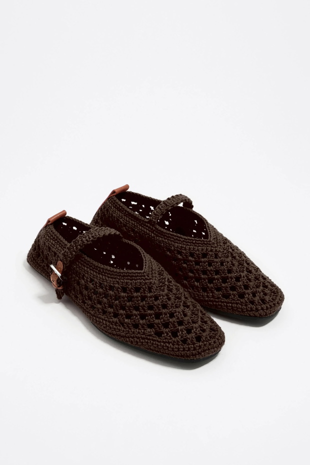 crochet flats