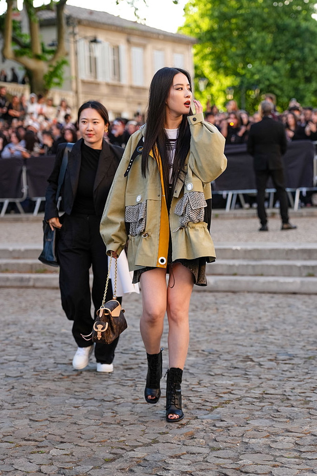 Louis Vuitton Cruise 2026 - Street Style