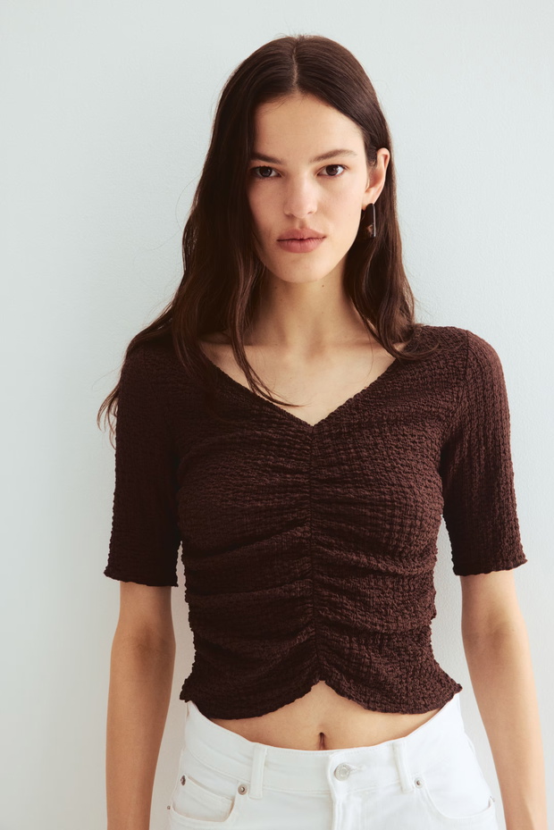 Perełki z wyprzedaży H&M do 100 zł, które wyglądają luksusowo