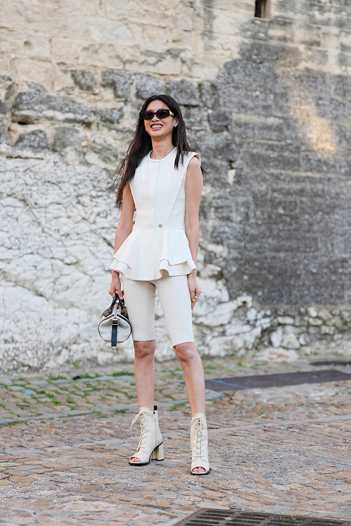 Louis Vuitton Cruise 2026 - Street Style