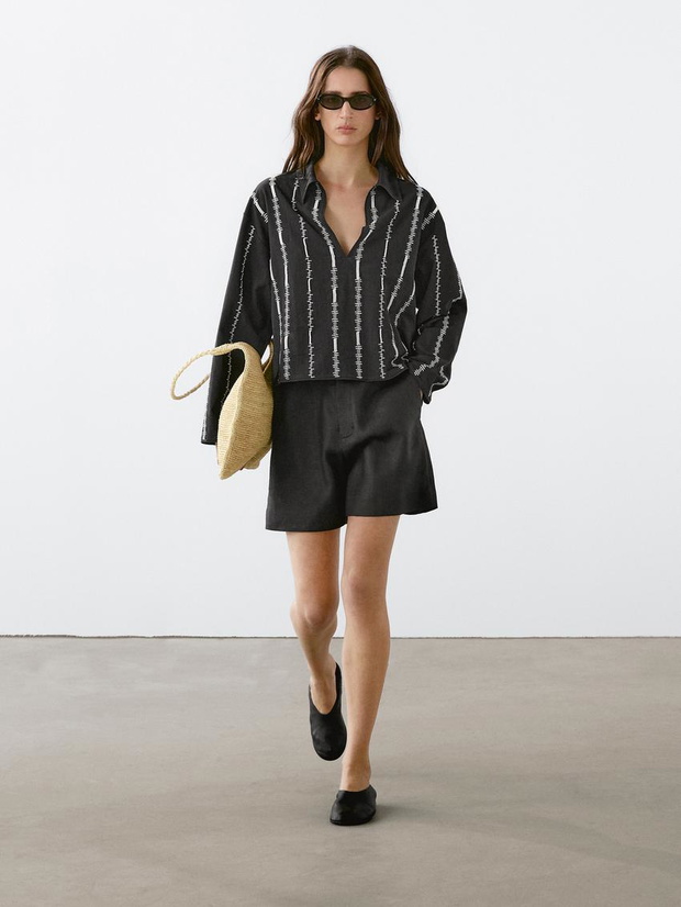 Massimo Dutti wyprzedaż, bluzka z haftowanymi elementami