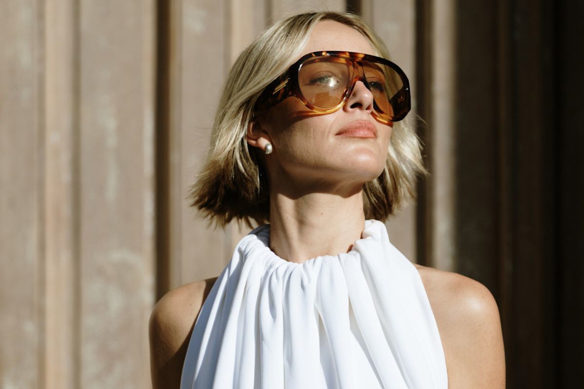 Kremy z SPF 50 – lekkie formuły na upalne dni