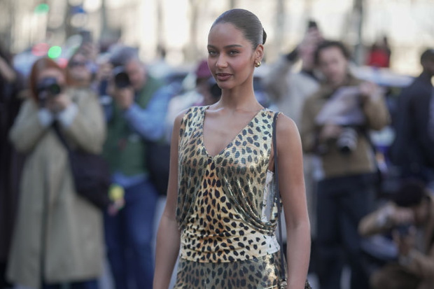 Rabanne: Outside Arrivals - Paris Fashion Week - Womenswear Fall/Winter 2025-2026