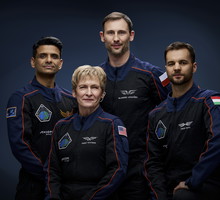 Sławosz Uznański i pozostali kosmonauci w statku Dragon SpaceX