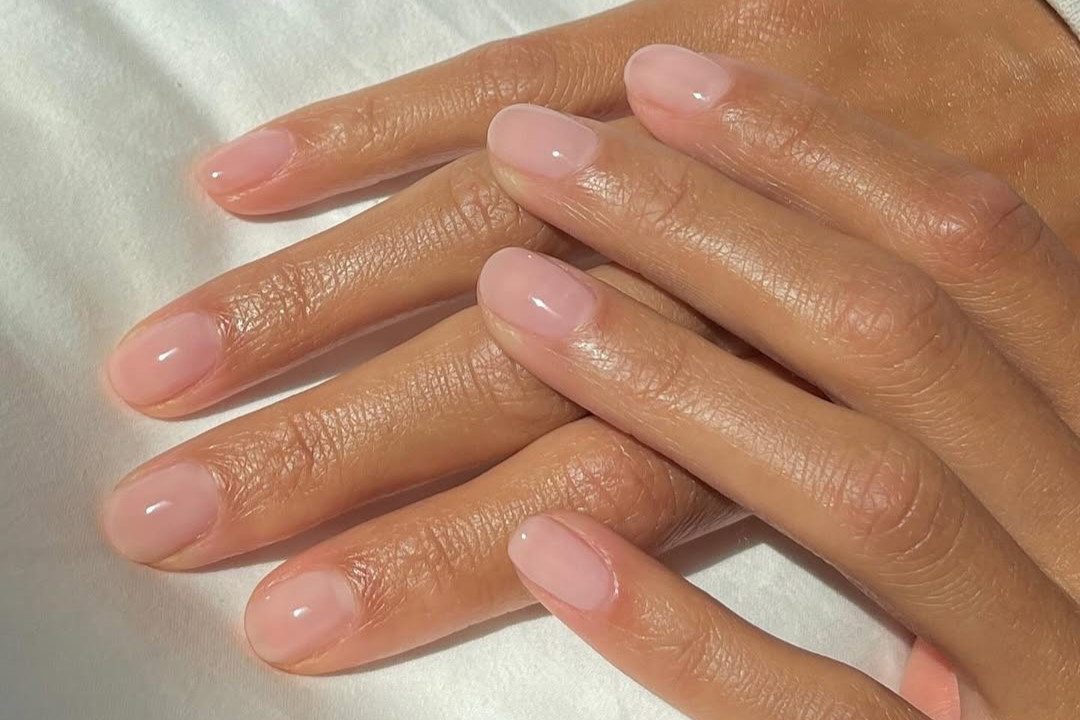 manicure biologiczny