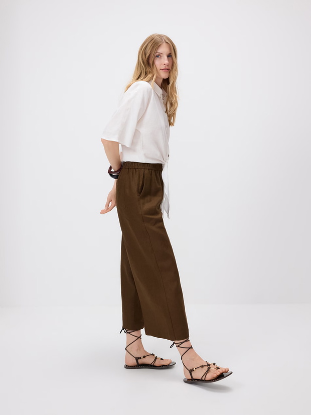 Lniane hity z wyprzedaży: Zara, Reserved i H&M mają wakacyjne perełki w niższych cenach