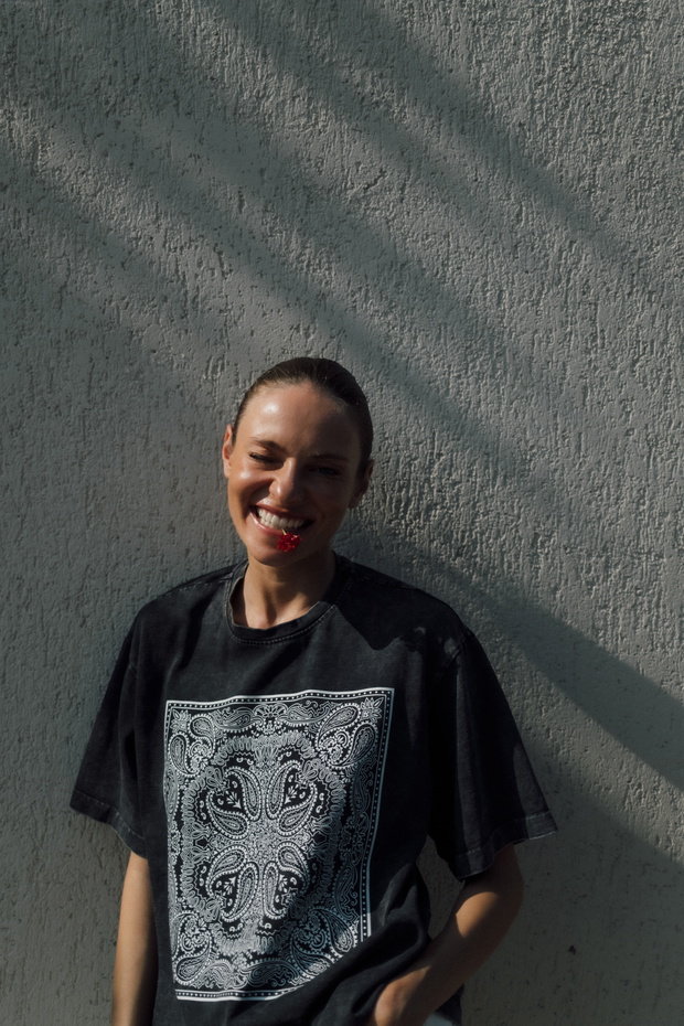T-shirt