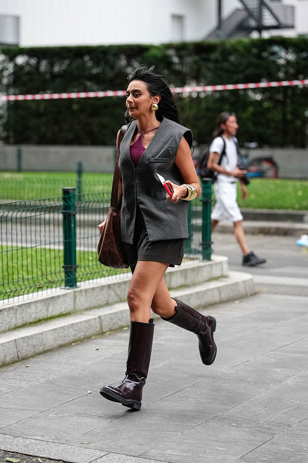 Street Style - Day 2 - Milan Fashion Week - Menswear Spring/Summer 2026