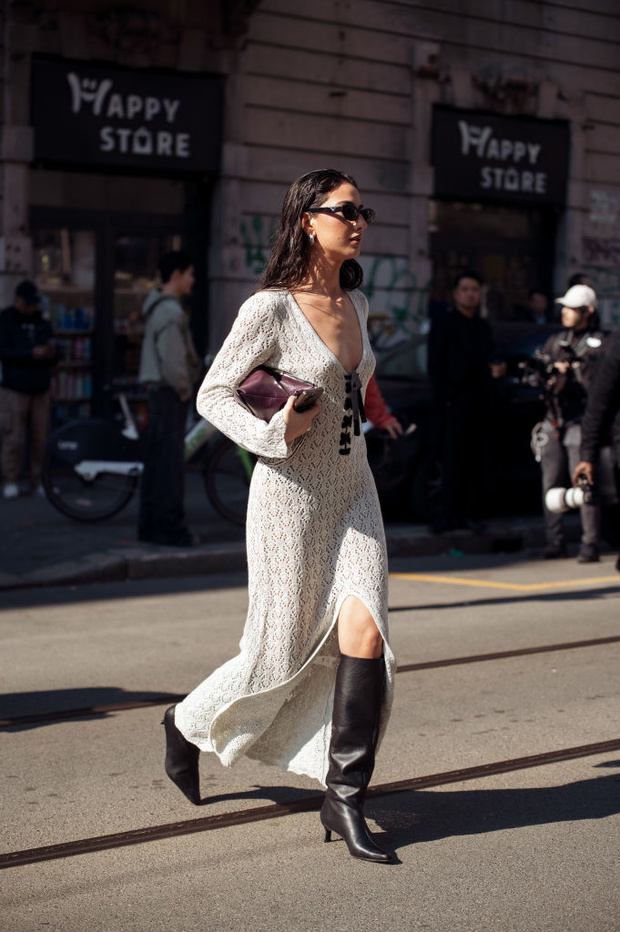 Street Style - Day 6 - Milan Fashion Week - Womenswear Fall/Winter 2025/2026