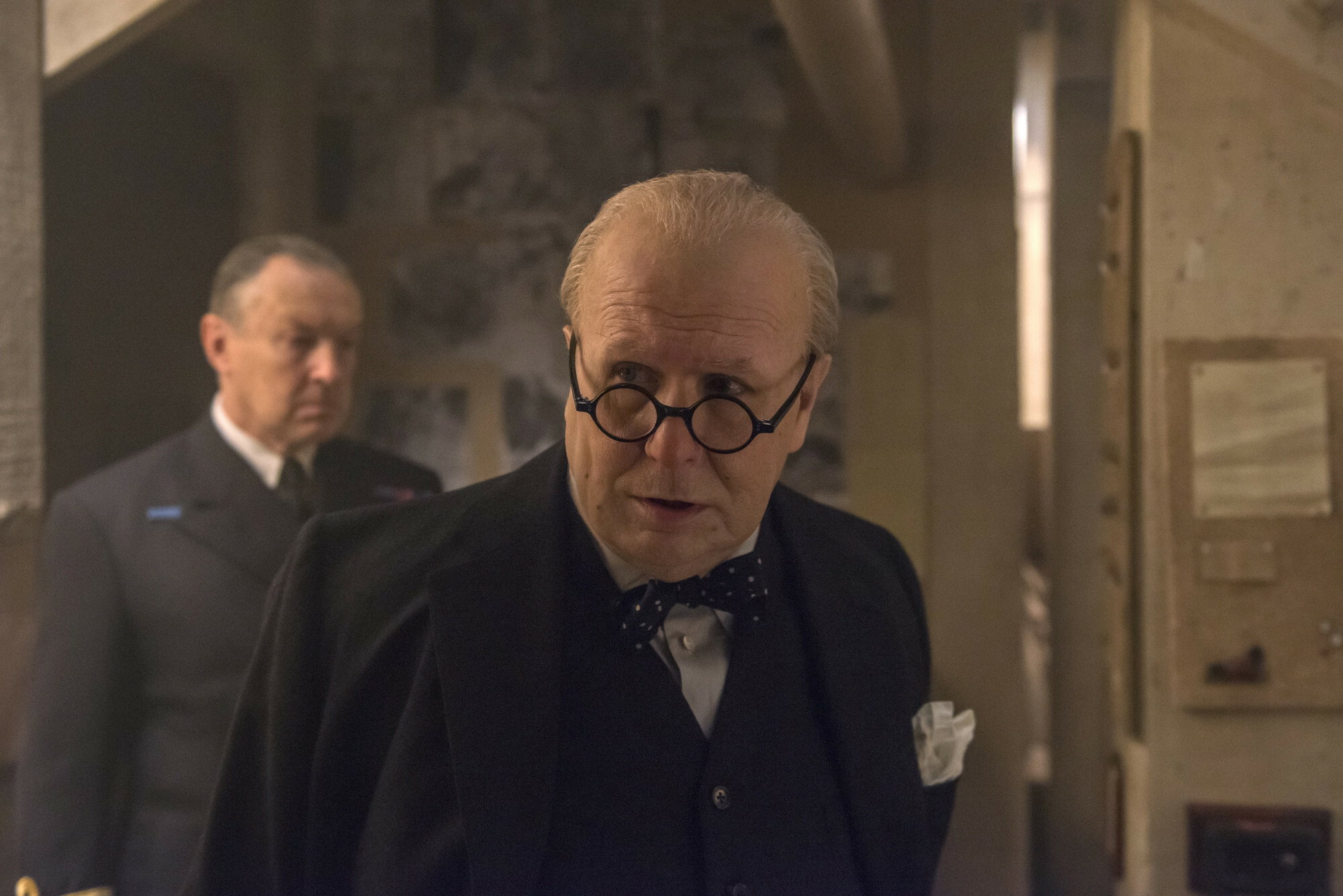 „Czas mroku” na Netfliksie! Gary Oldman w oscarowej roli, która przeszła do historii