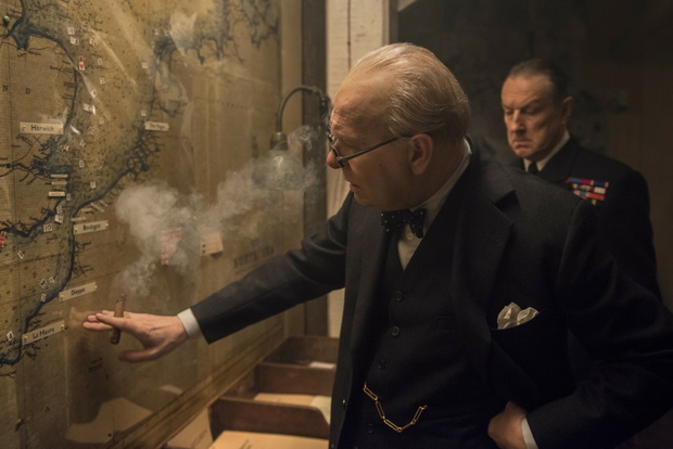 „Czas mroku” na Netfliksie! Gary Oldman w oscarowej roli, która przeszła do historii