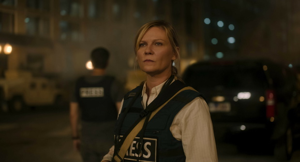 „Civil War” – wojna oczami fotoreporterki. Kirsten Dunst w roli życia w pełnym napięcia thrillerze