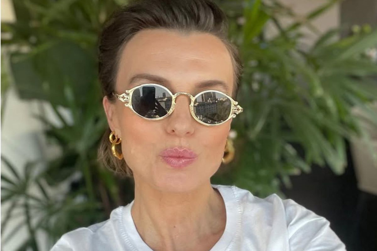 Kasia Sokołowska w spodniach capri