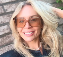 Agnieszka Woźniak-Starak w kurtce na lato i jesień