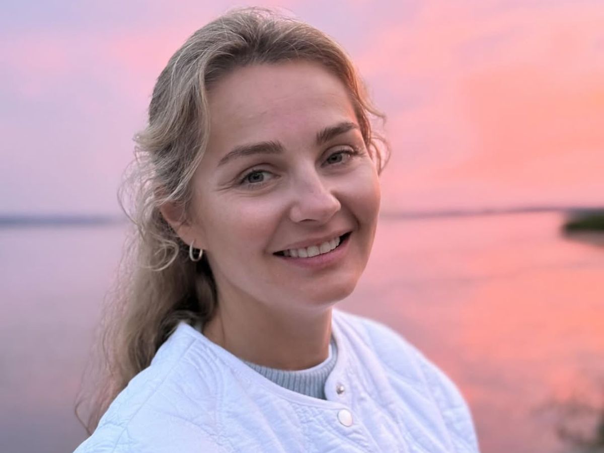 Spodnie Małgorzaty Sochy to must-have w jesiennej garderobie