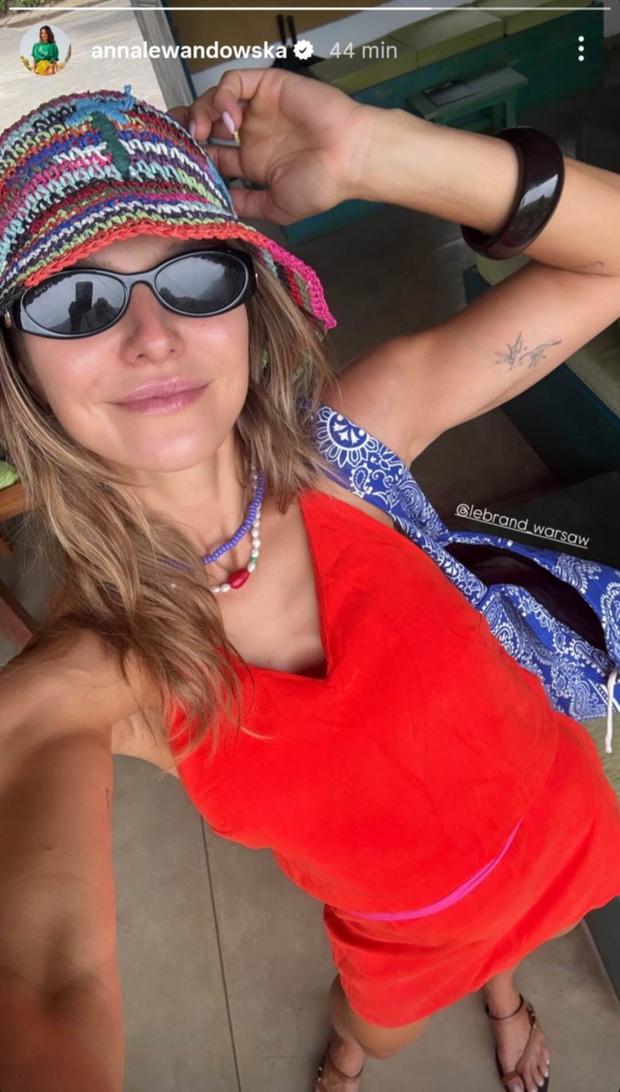 Anna Lewandowska z torbą Lebrand