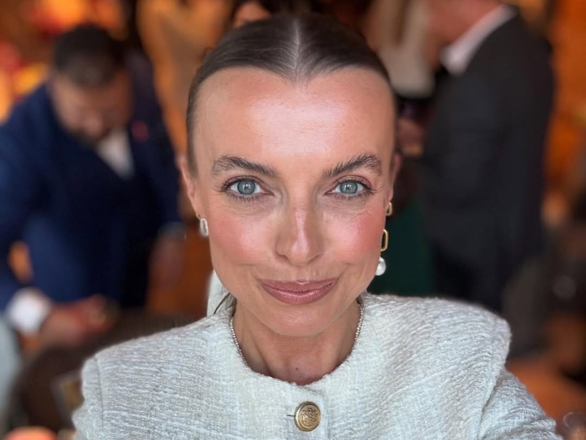 Kasia Sokołowska w komplecie w paski