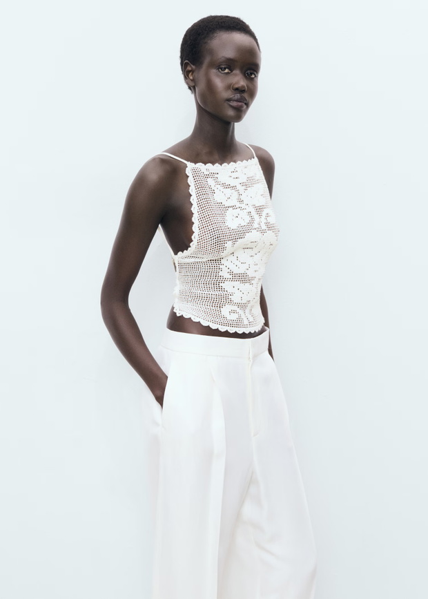 Doily top – ażurowy top vintage to mikrotrend lata 2025