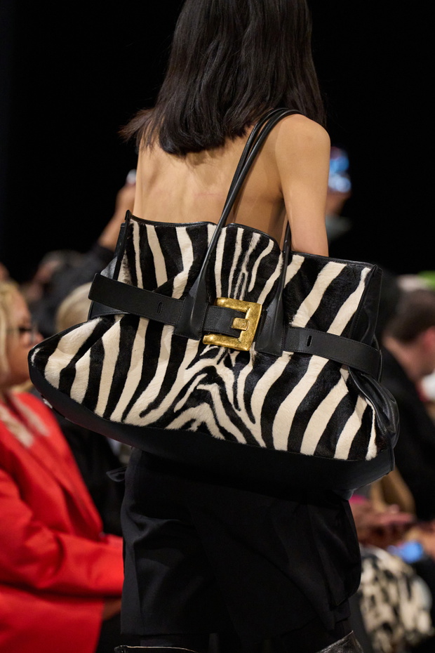 Balmain clp F25 035