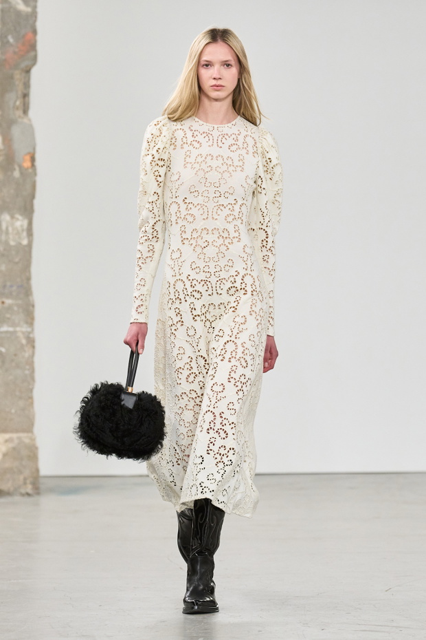 Gabriela Hearst F25