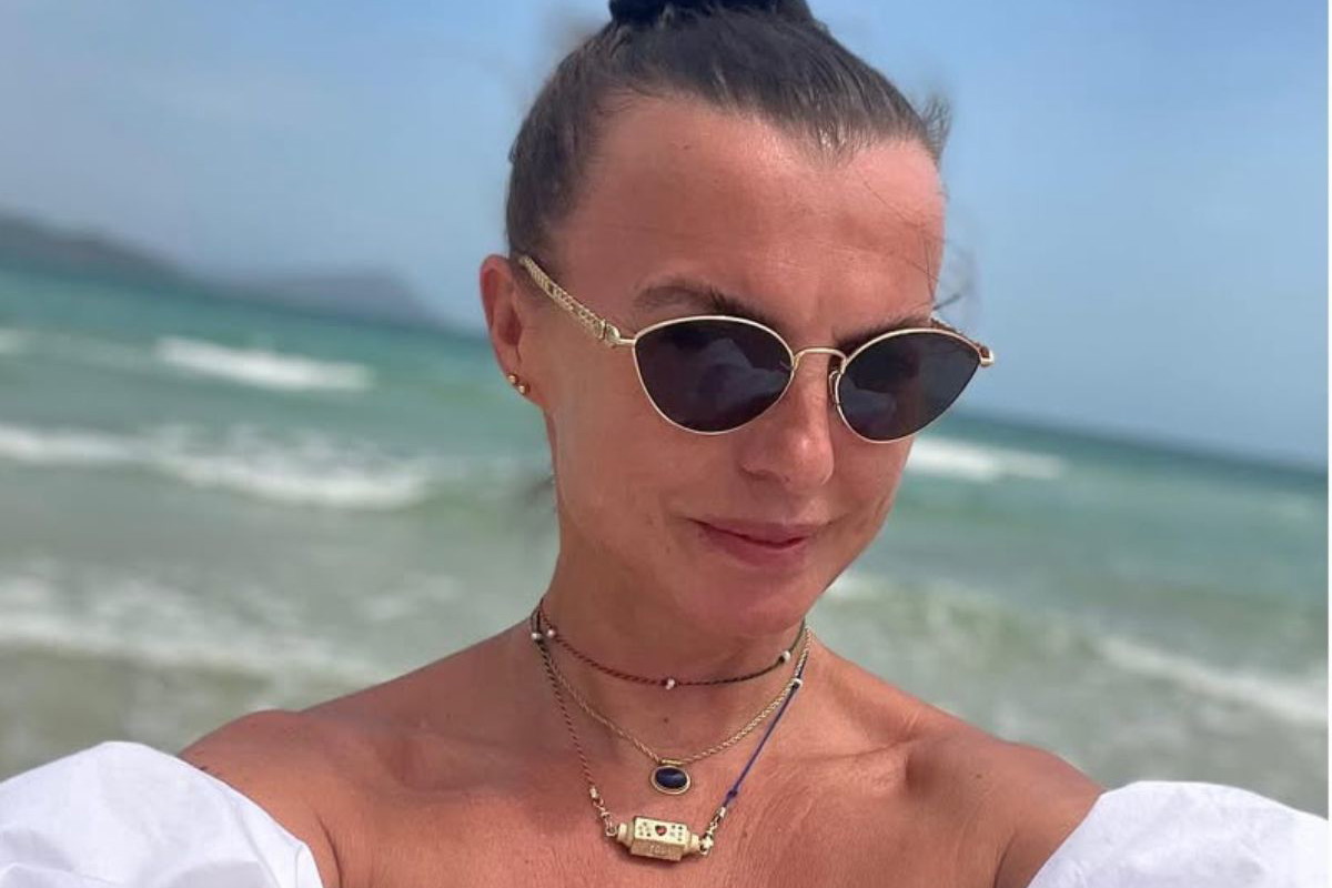 Kasia Sokołowska w minimalistycznej stylizacji