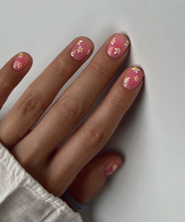 Modne paznokcie na jesień 2025: Scandi Nails