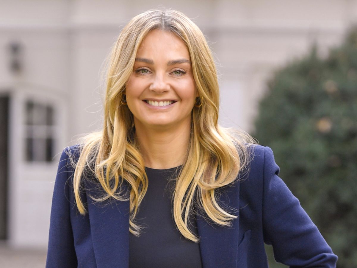 Małgorzata Socha w jeansach na jesień