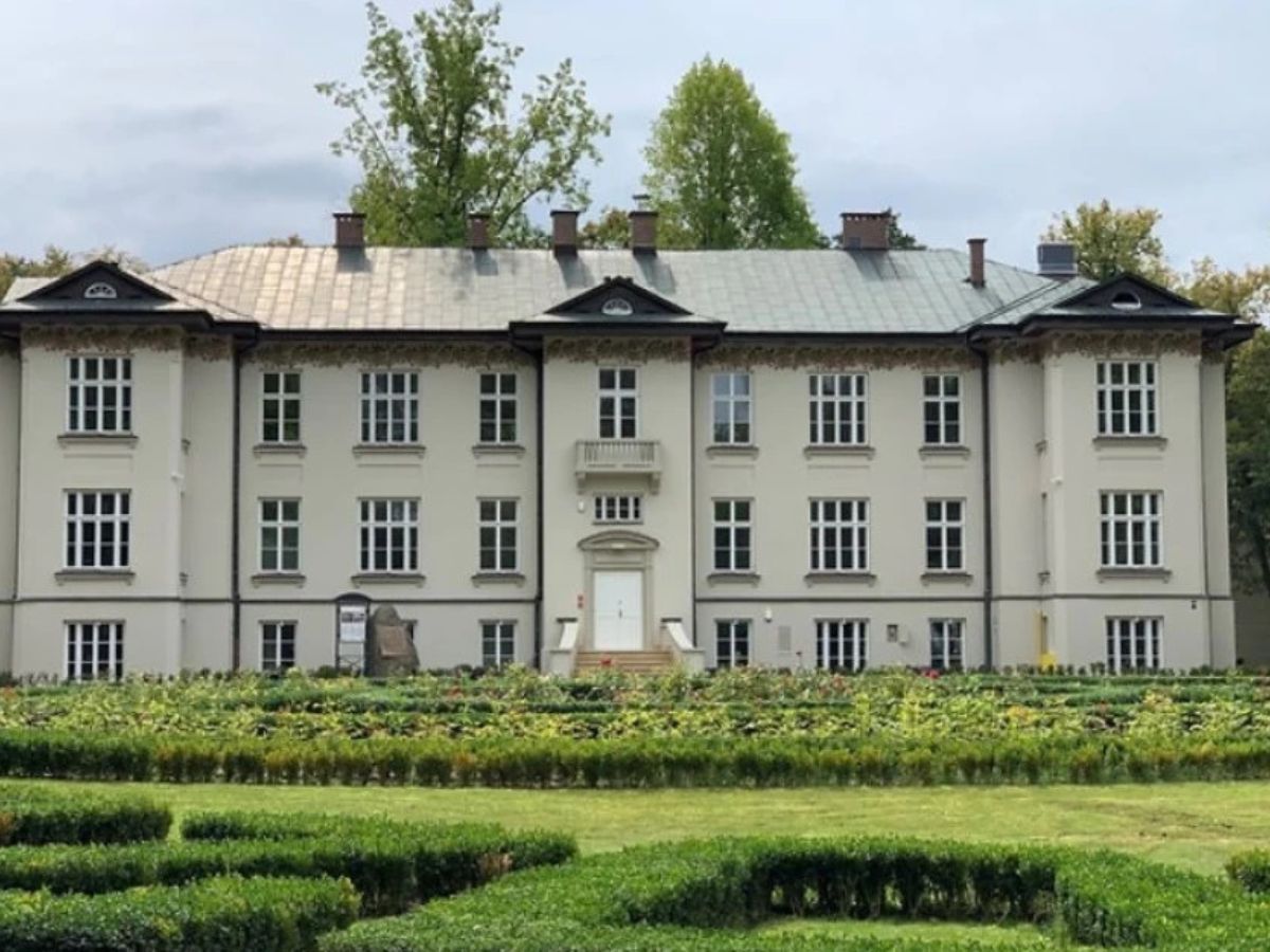 Otrębusy i Podkowa Leśna - pomysł na weekend pod Warszawą