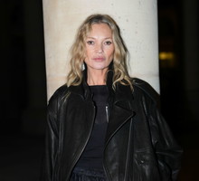 Street Style - Paris Fashion Week - Womenswear Fall/Winter 2025/2026 - Day Four
