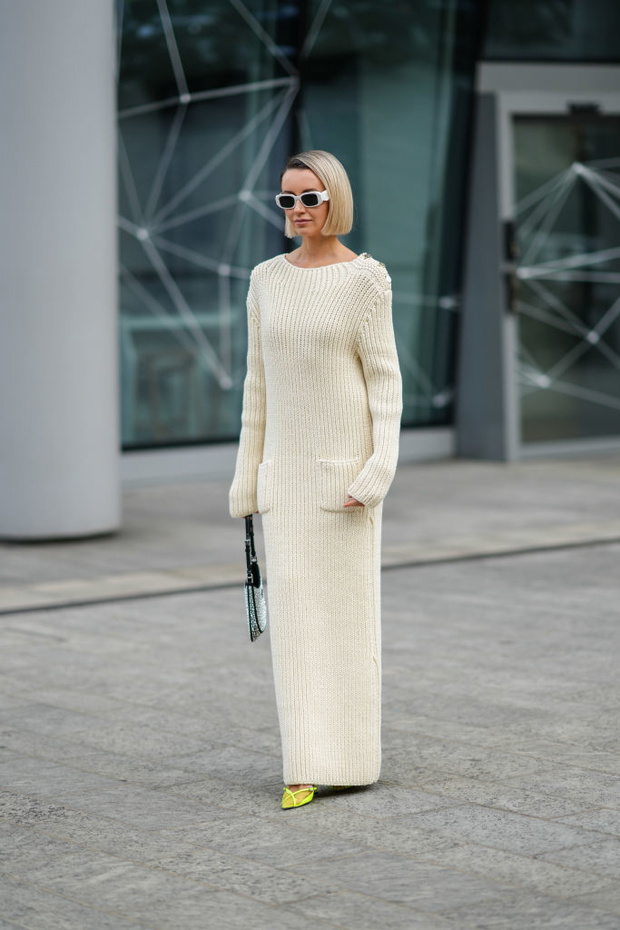 Street Style - Day 2 - Milan Fashion Week - Womenswear Fall/Winter 2024-2025