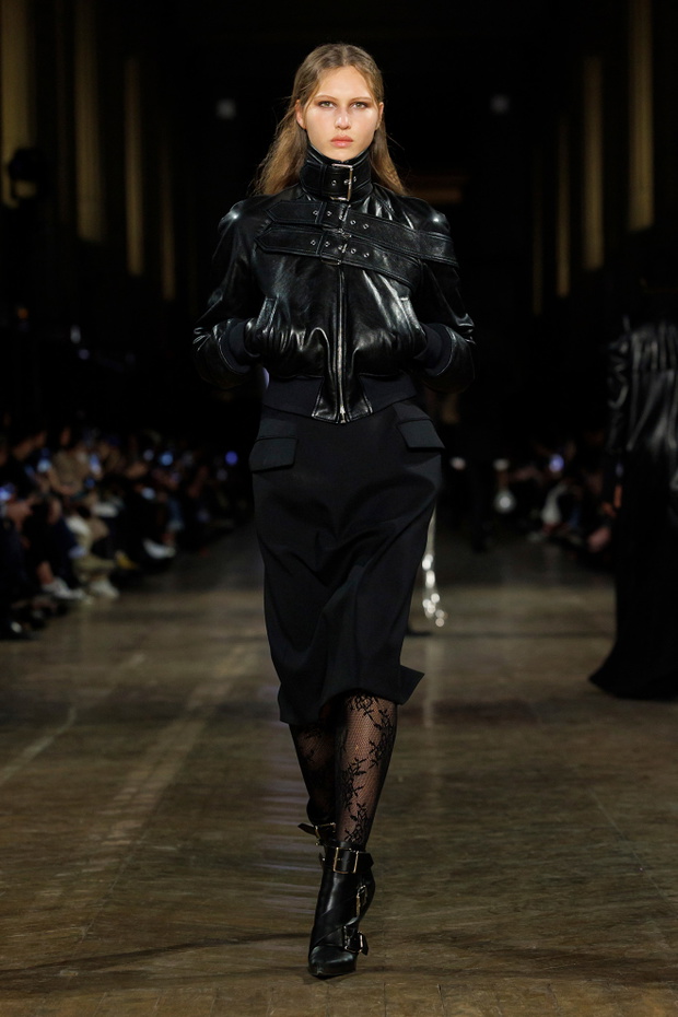 McQueen PO F25 008