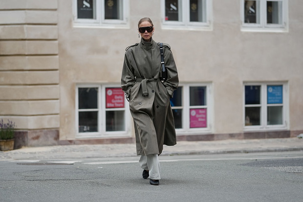 Square-toe boots – modne botki jesień 2025 w stylu Hailey