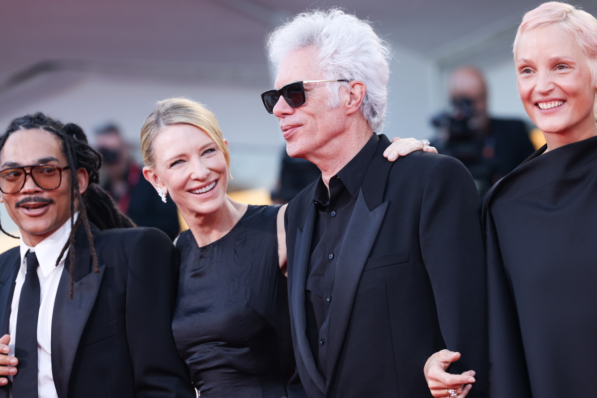 "Father Mother Sister Brother" Red Carpet - The 82nd Venice International Film Festival