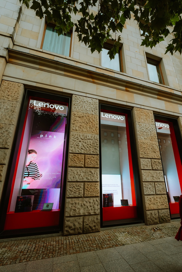 Lenovo