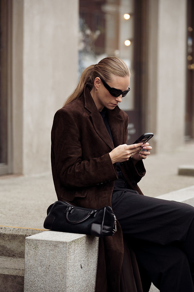 Płaszcz H&amp;M „hazelnut brown” – paryski trend jesieni 2025