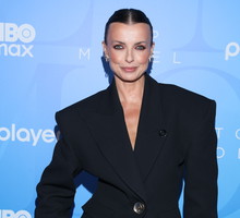 Kasia Sokołowska czarny garnitur