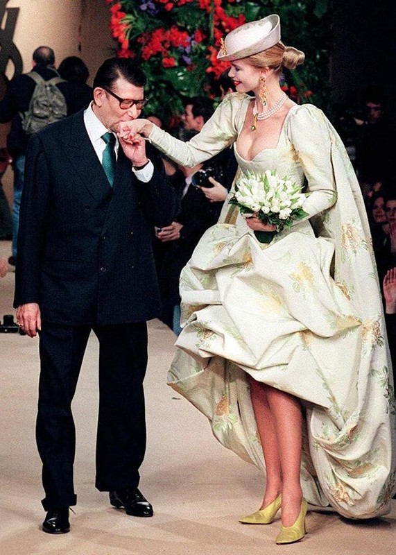 Yves Saint Laurent wraca do pokazów haute couture!