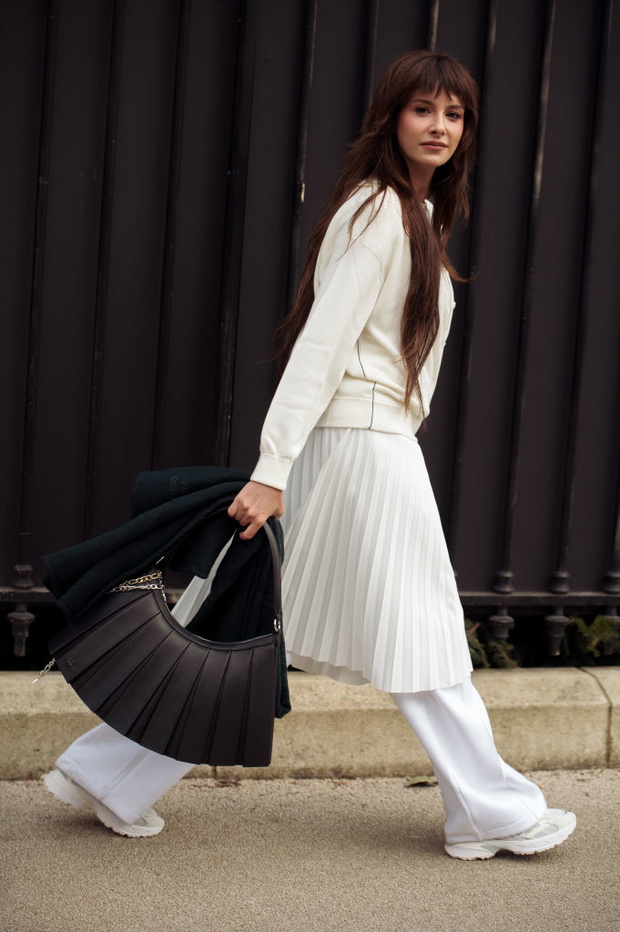 Track pants – retro sporty chic w paryskim stylu 2025