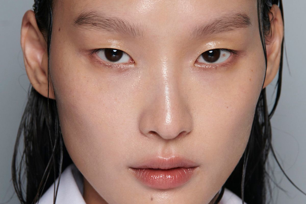 Polskie serum z wit. C zastąpiło mi koreańskie ampułki. Skóra lśni naturalnym glow bez grama rozświetlacza