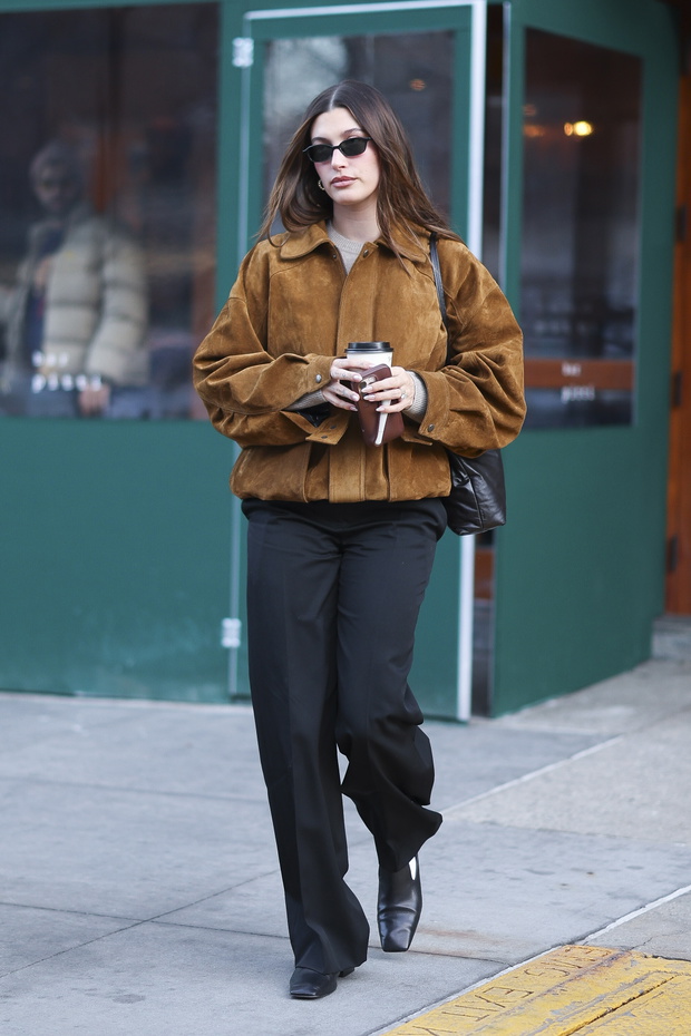 Hailey Bieber