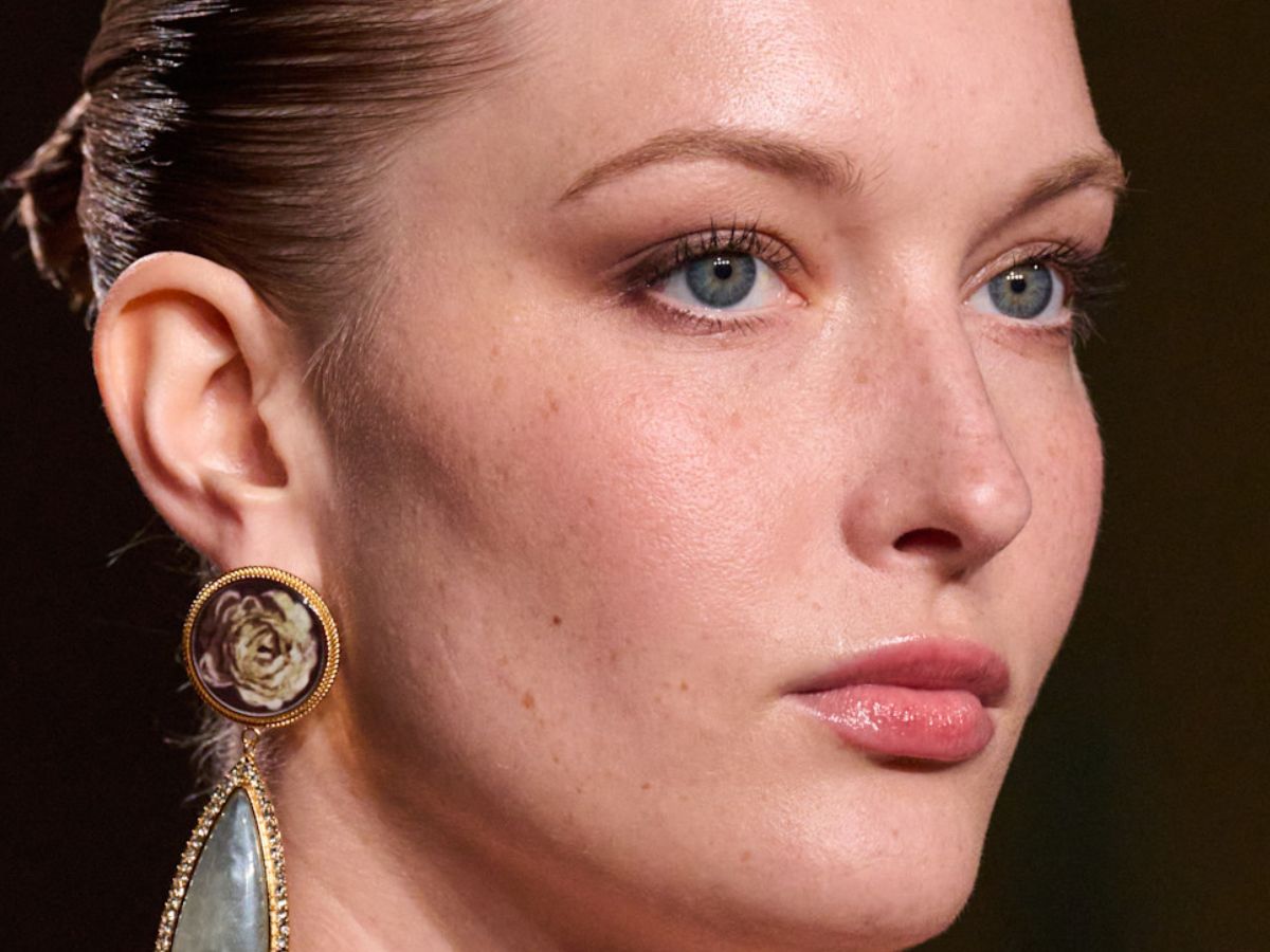 5 niezawodnych kosmetyków do cery 40+. Ten set anti-aging nawilża, ujędrnia i rozświetla cerę młodzieńczym glow. Stawiam na dobry skład