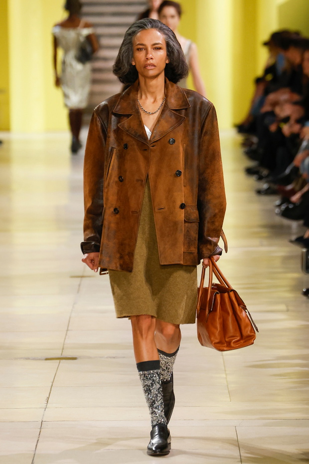 Miu Miu F25
