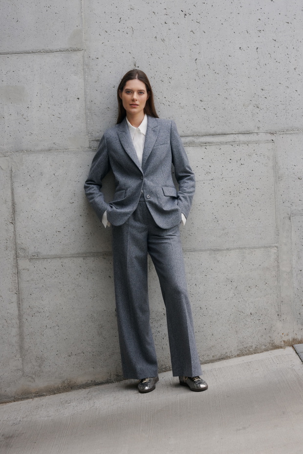250627_Solar_Office_4293 Round 1