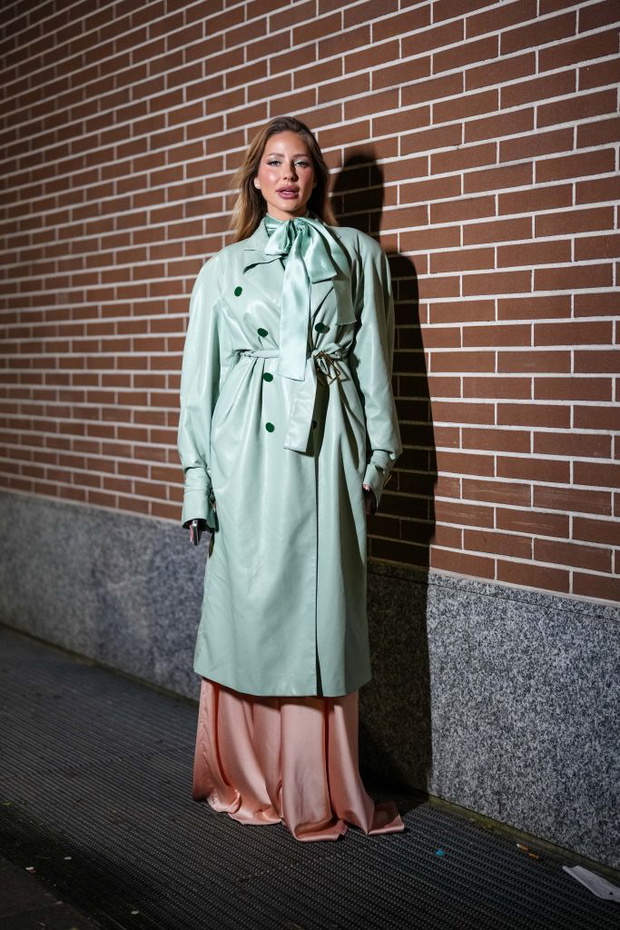 Street Style - Day 2 - Milan Fashion Week - Womenswear Fall/Winter 2025/2026