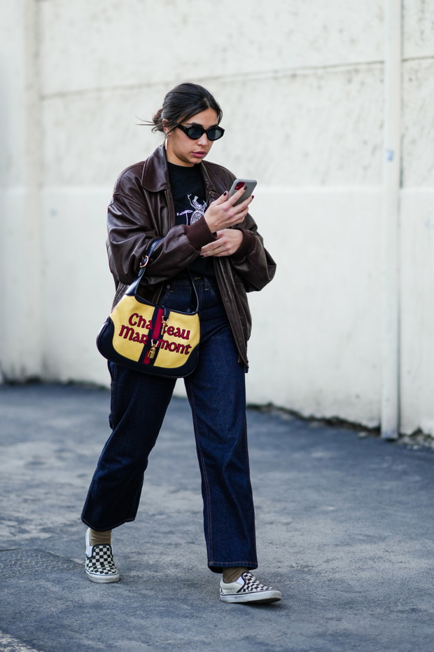Street Style - Day 2 - Milan Men's Fashion Week - Fall/Winter 2022/2023