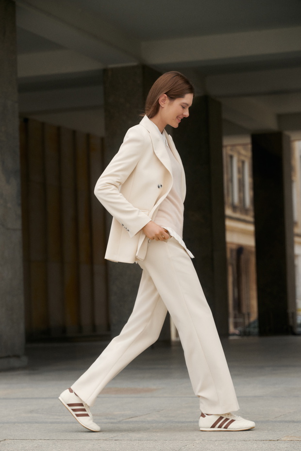 250627_Solar_Office_3662 Round 1