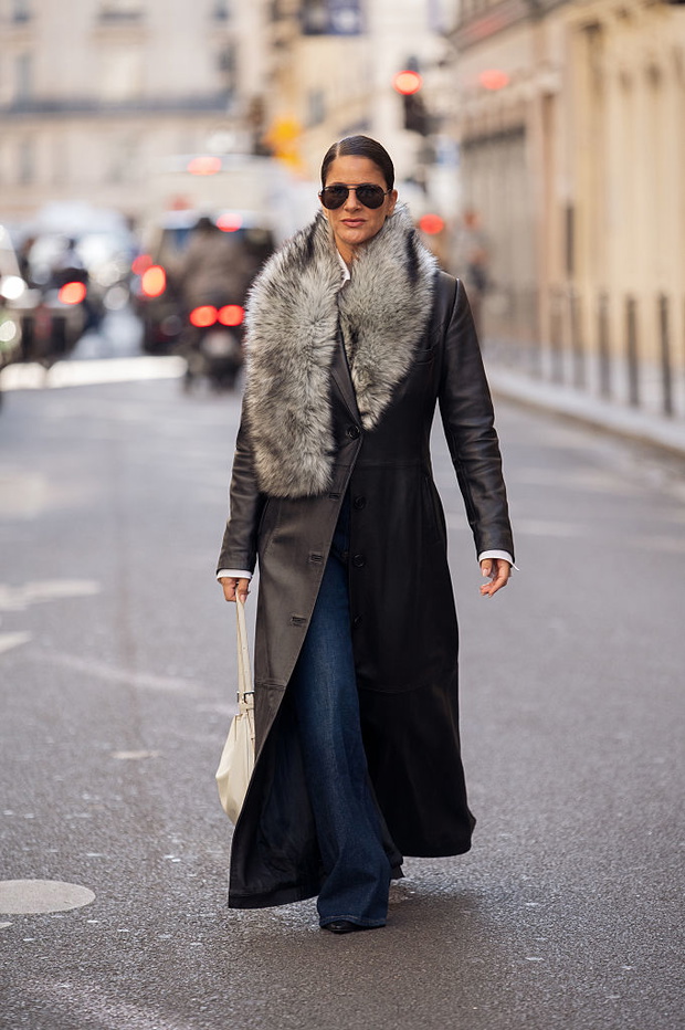 Street Style - Paris Fashion Week - Womenswear Spring Summer 2026 - Day Four