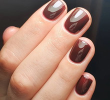 Rum Rasin Nails
