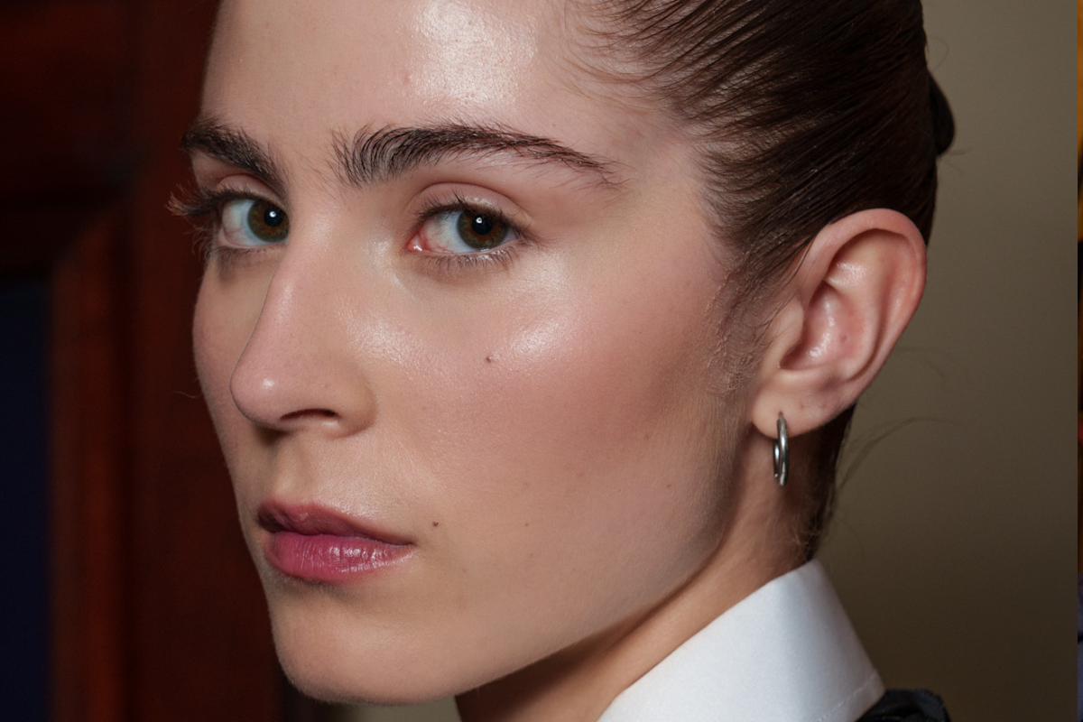 3 podkłady do 30 zł, które są dają efekt luminous skin i wygładzają zmarszczki