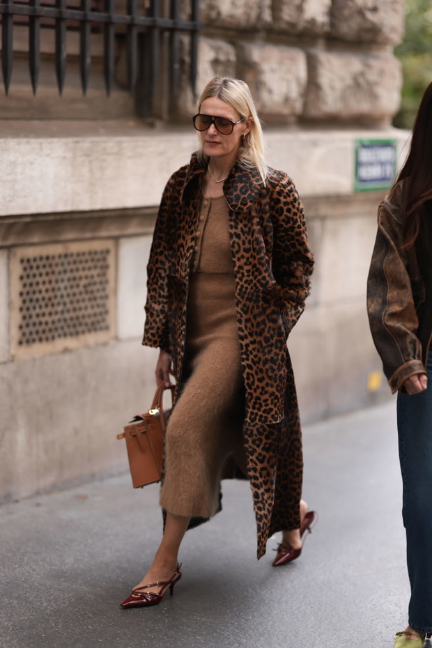 „Wool cloud coat” – oversize’owy płaszcz w stylu redaktorek z Mediolanu